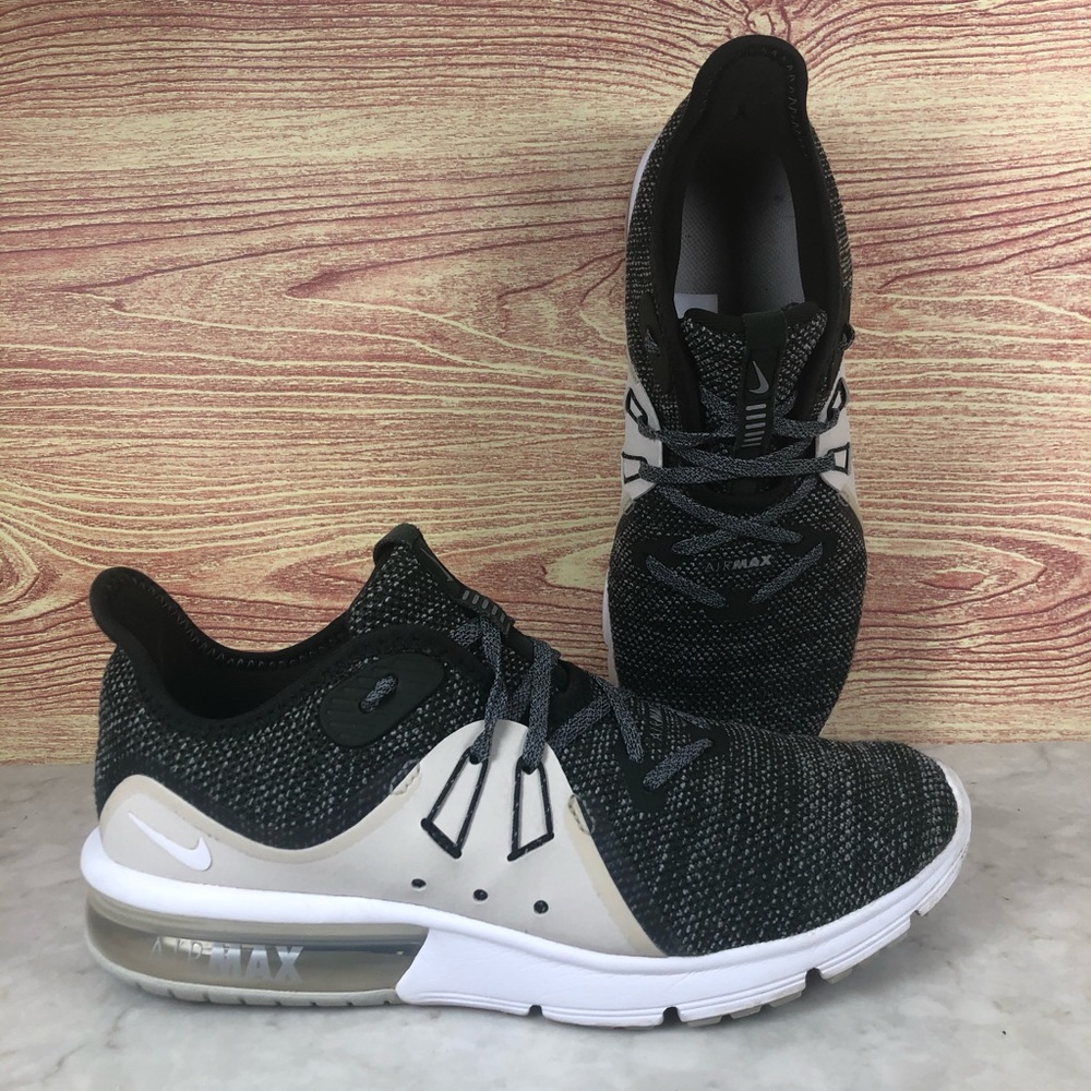 Nike air max sequent 3 size 8 women